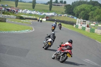 Mallory-park-Leicestershire;Mallory-park-photographs;Motorcycle-action-photographs;classic-bikes;event-digital-images;eventdigitalimages;mallory-park;no-limits-trackday;peter-wileman-photography;vintage-bikes;vintage-motorcycles;vmcc-festival-1000-bikes