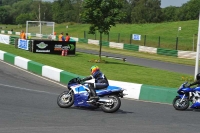 Mallory-park-Leicestershire;Mallory-park-photographs;Motorcycle-action-photographs;classic-bikes;event-digital-images;eventdigitalimages;mallory-park;no-limits-trackday;peter-wileman-photography;vintage-bikes;vintage-motorcycles;vmcc-festival-1000-bikes