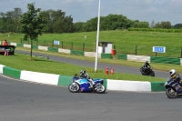 Mallory-park-Leicestershire;Mallory-park-photographs;Motorcycle-action-photographs;classic-bikes;event-digital-images;eventdigitalimages;mallory-park;no-limits-trackday;peter-wileman-photography;vintage-bikes;vintage-motorcycles;vmcc-festival-1000-bikes