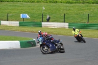 Mallory-park-Leicestershire;Mallory-park-photographs;Motorcycle-action-photographs;classic-bikes;event-digital-images;eventdigitalimages;mallory-park;no-limits-trackday;peter-wileman-photography;vintage-bikes;vintage-motorcycles;vmcc-festival-1000-bikes