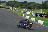 Mallory-park-Leicestershire;Mallory-park-photographs;Motorcycle-action-photographs;classic-bikes;event-digital-images;eventdigitalimages;mallory-park;no-limits-trackday;peter-wileman-photography;vintage-bikes;vintage-motorcycles;vmcc-festival-1000-bikes