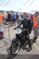 Vintage-motorcycle-club;eventdigitalimages;mallory-park;mallory-park-trackday-photographs;no-limits-trackdays;peter-wileman-photography;trackday-digital-images;trackday-photos;vmcc-festival-1000-bikes-photographs