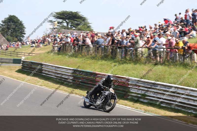 Vintage motorcycle club;eventdigitalimages;mallory park;mallory park trackday photographs;no limits trackdays;peter wileman photography;trackday digital images;trackday photos;vmcc festival 1000 bikes photographs