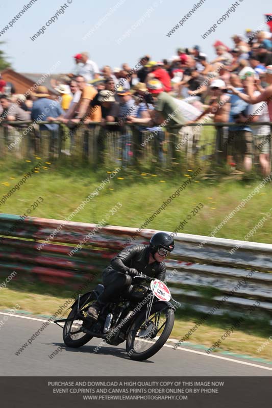 Vintage motorcycle club;eventdigitalimages;mallory park;mallory park trackday photographs;no limits trackdays;peter wileman photography;trackday digital images;trackday photos;vmcc festival 1000 bikes photographs