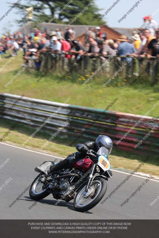 Vintage motorcycle club;eventdigitalimages;mallory park;mallory park trackday photographs;no limits trackdays;peter wileman photography;trackday digital images;trackday photos;vmcc festival 1000 bikes photographs