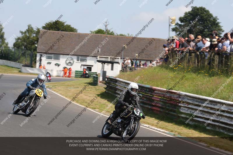 Vintage motorcycle club;eventdigitalimages;mallory park;mallory park trackday photographs;no limits trackdays;peter wileman photography;trackday digital images;trackday photos;vmcc festival 1000 bikes photographs