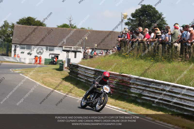 Vintage motorcycle club;eventdigitalimages;mallory park;mallory park trackday photographs;no limits trackdays;peter wileman photography;trackday digital images;trackday photos;vmcc festival 1000 bikes photographs