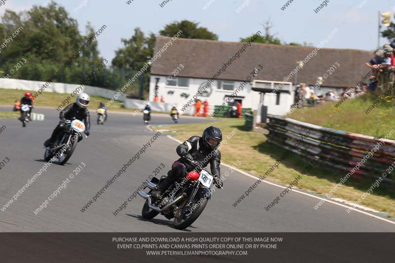 Vintage motorcycle club;eventdigitalimages;mallory park;mallory park trackday photographs;no limits trackdays;peter wileman photography;trackday digital images;trackday photos;vmcc festival 1000 bikes photographs