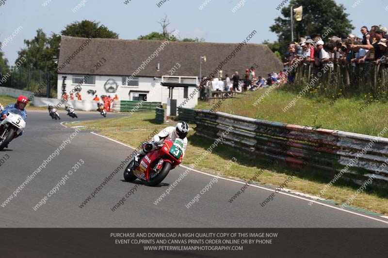 Vintage motorcycle club;eventdigitalimages;mallory park;mallory park trackday photographs;no limits trackdays;peter wileman photography;trackday digital images;trackday photos;vmcc festival 1000 bikes photographs