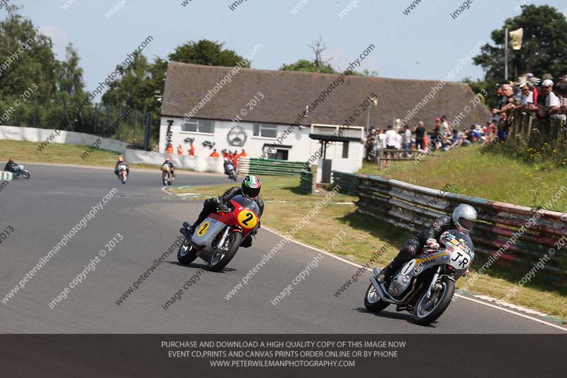 Vintage motorcycle club;eventdigitalimages;mallory park;mallory park trackday photographs;no limits trackdays;peter wileman photography;trackday digital images;trackday photos;vmcc festival 1000 bikes photographs