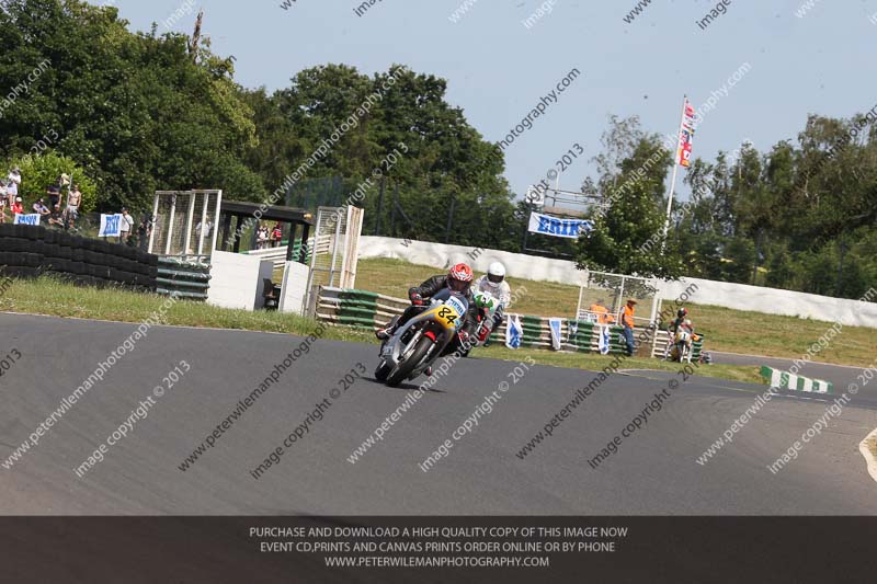 Vintage motorcycle club;eventdigitalimages;mallory park;mallory park trackday photographs;no limits trackdays;peter wileman photography;trackday digital images;trackday photos;vmcc festival 1000 bikes photographs