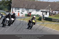 Vintage-motorcycle-club;eventdigitalimages;mallory-park;mallory-park-trackday-photographs;no-limits-trackdays;peter-wileman-photography;trackday-digital-images;trackday-photos;vmcc-festival-1000-bikes-photographs