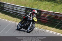 Vintage-motorcycle-club;eventdigitalimages;mallory-park;mallory-park-trackday-photographs;no-limits-trackdays;peter-wileman-photography;trackday-digital-images;trackday-photos;vmcc-festival-1000-bikes-photographs