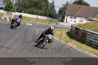 Vintage-motorcycle-club;eventdigitalimages;mallory-park;mallory-park-trackday-photographs;no-limits-trackdays;peter-wileman-photography;trackday-digital-images;trackday-photos;vmcc-festival-1000-bikes-photographs