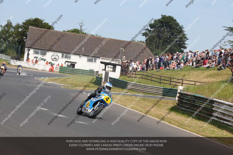 Vintage motorcycle club;eventdigitalimages;mallory park;mallory park trackday photographs;no limits trackdays;peter wileman photography;trackday digital images;trackday photos;vmcc festival 1000 bikes photographs