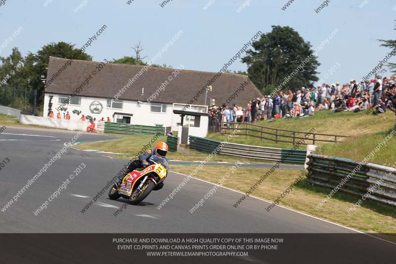 Vintage motorcycle club;eventdigitalimages;mallory park;mallory park trackday photographs;no limits trackdays;peter wileman photography;trackday digital images;trackday photos;vmcc festival 1000 bikes photographs