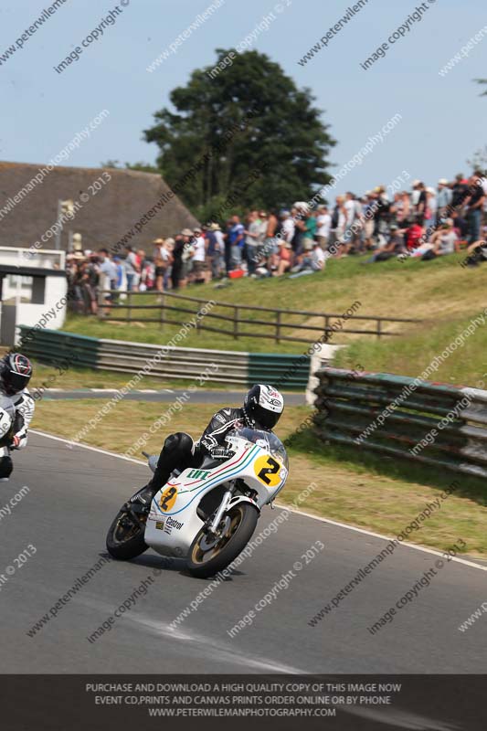 Vintage motorcycle club;eventdigitalimages;mallory park;mallory park trackday photographs;no limits trackdays;peter wileman photography;trackday digital images;trackday photos;vmcc festival 1000 bikes photographs