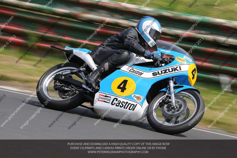 Vintage motorcycle club;eventdigitalimages;mallory park;mallory park trackday photographs;no limits trackdays;peter wileman photography;trackday digital images;trackday photos;vmcc festival 1000 bikes photographs