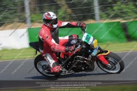 Vintage-motorcycle-club;eventdigitalimages;mallory-park;mallory-park-trackday-photographs;no-limits-trackdays;peter-wileman-photography;trackday-digital-images;trackday-photos;vmcc-festival-1000-bikes-photographs