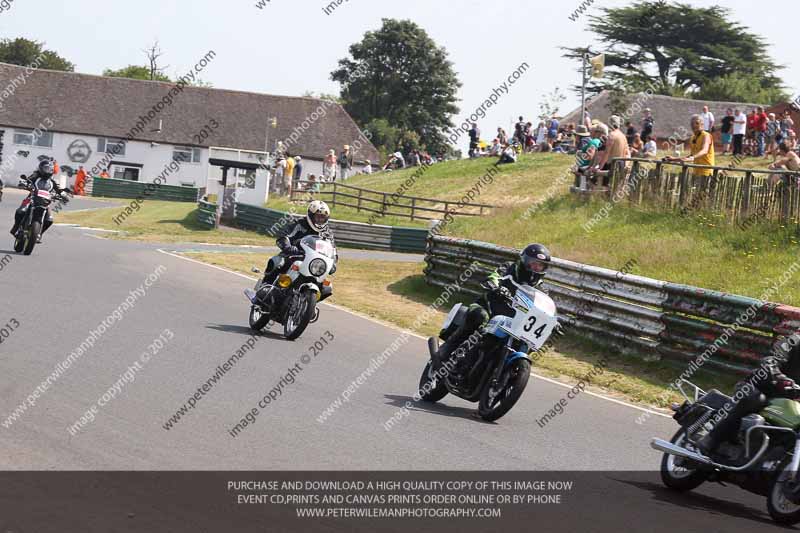 Vintage motorcycle club;eventdigitalimages;mallory park;mallory park trackday photographs;no limits trackdays;peter wileman photography;trackday digital images;trackday photos;vmcc festival 1000 bikes photographs