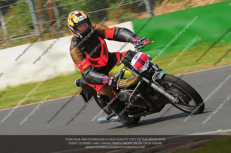 Vintage motorcycle club;eventdigitalimages;mallory park;mallory park trackday photographs;no limits trackdays;peter wileman photography;trackday digital images;trackday photos;vmcc festival 1000 bikes photographs