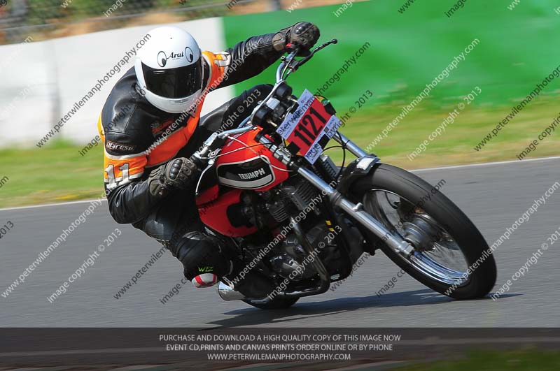 Vintage motorcycle club;eventdigitalimages;mallory park;mallory park trackday photographs;no limits trackdays;peter wileman photography;trackday digital images;trackday photos;vmcc festival 1000 bikes photographs