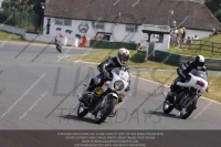 Vintage-motorcycle-club;eventdigitalimages;mallory-park;mallory-park-trackday-photographs;no-limits-trackdays;peter-wileman-photography;trackday-digital-images;trackday-photos;vmcc-festival-1000-bikes-photographs