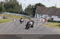 Vintage-motorcycle-club;eventdigitalimages;mallory-park;mallory-park-trackday-photographs;no-limits-trackdays;peter-wileman-photography;trackday-digital-images;trackday-photos;vmcc-festival-1000-bikes-photographs