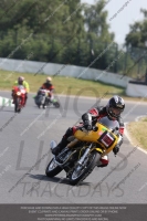 Vintage-motorcycle-club;eventdigitalimages;mallory-park;mallory-park-trackday-photographs;no-limits-trackdays;peter-wileman-photography;trackday-digital-images;trackday-photos;vmcc-festival-1000-bikes-photographs