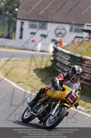 Vintage-motorcycle-club;eventdigitalimages;mallory-park;mallory-park-trackday-photographs;no-limits-trackdays;peter-wileman-photography;trackday-digital-images;trackday-photos;vmcc-festival-1000-bikes-photographs