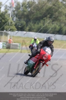 Vintage-motorcycle-club;eventdigitalimages;mallory-park;mallory-park-trackday-photographs;no-limits-trackdays;peter-wileman-photography;trackday-digital-images;trackday-photos;vmcc-festival-1000-bikes-photographs