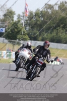 Vintage-motorcycle-club;eventdigitalimages;mallory-park;mallory-park-trackday-photographs;no-limits-trackdays;peter-wileman-photography;trackday-digital-images;trackday-photos;vmcc-festival-1000-bikes-photographs