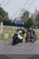 Vintage-motorcycle-club;eventdigitalimages;mallory-park;mallory-park-trackday-photographs;no-limits-trackdays;peter-wileman-photography;trackday-digital-images;trackday-photos;vmcc-festival-1000-bikes-photographs