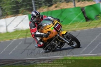 Vintage-motorcycle-club;eventdigitalimages;mallory-park;mallory-park-trackday-photographs;no-limits-trackdays;peter-wileman-photography;trackday-digital-images;trackday-photos;vmcc-festival-1000-bikes-photographs