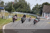 Vintage-motorcycle-club;eventdigitalimages;mallory-park;mallory-park-trackday-photographs;no-limits-trackdays;peter-wileman-photography;trackday-digital-images;trackday-photos;vmcc-festival-1000-bikes-photographs