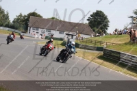 Vintage-motorcycle-club;eventdigitalimages;mallory-park;mallory-park-trackday-photographs;no-limits-trackdays;peter-wileman-photography;trackday-digital-images;trackday-photos;vmcc-festival-1000-bikes-photographs