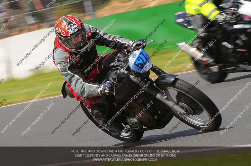 Vintage motorcycle club;eventdigitalimages;mallory park;mallory park trackday photographs;no limits trackdays;peter wileman photography;trackday digital images;trackday photos;vmcc festival 1000 bikes photographs