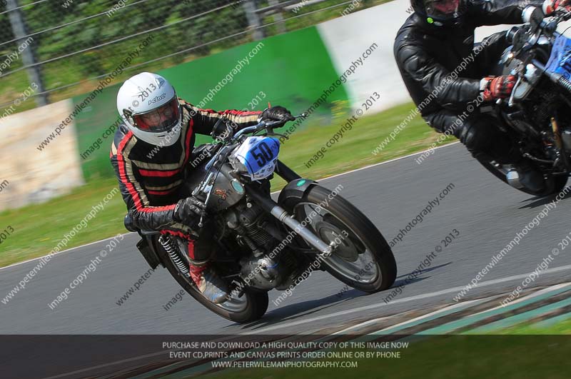 Vintage motorcycle club;eventdigitalimages;mallory park;mallory park trackday photographs;no limits trackdays;peter wileman photography;trackday digital images;trackday photos;vmcc festival 1000 bikes photographs