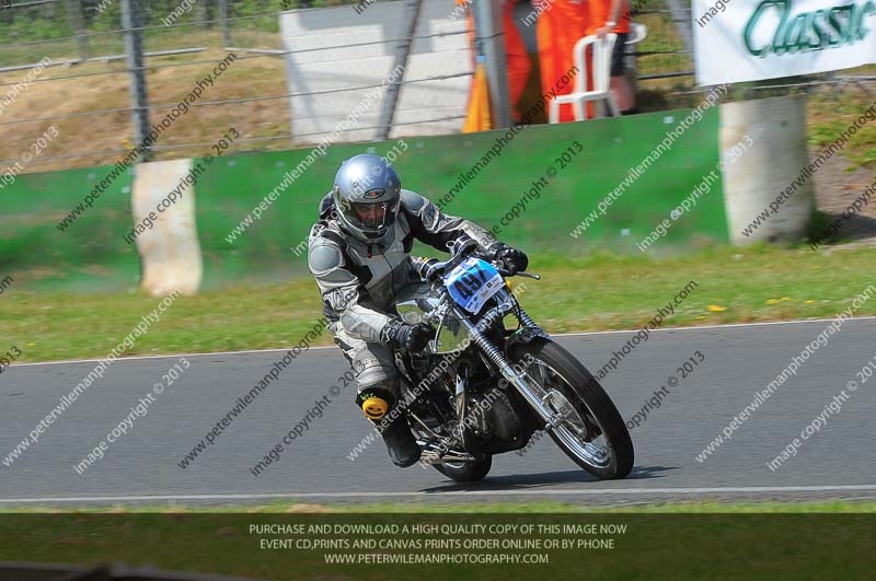 Vintage motorcycle club;eventdigitalimages;mallory park;mallory park trackday photographs;no limits trackdays;peter wileman photography;trackday digital images;trackday photos;vmcc festival 1000 bikes photographs