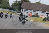 Vintage-motorcycle-club;eventdigitalimages;mallory-park;mallory-park-trackday-photographs;no-limits-trackdays;peter-wileman-photography;trackday-digital-images;trackday-photos;vmcc-festival-1000-bikes-photographs