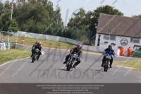 Vintage-motorcycle-club;eventdigitalimages;mallory-park;mallory-park-trackday-photographs;no-limits-trackdays;peter-wileman-photography;trackday-digital-images;trackday-photos;vmcc-festival-1000-bikes-photographs