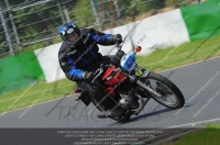 Vintage-motorcycle-club;eventdigitalimages;mallory-park;mallory-park-trackday-photographs;no-limits-trackdays;peter-wileman-photography;trackday-digital-images;trackday-photos;vmcc-festival-1000-bikes-photographs