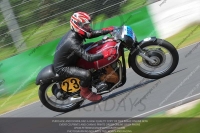 Vintage-motorcycle-club;eventdigitalimages;mallory-park;mallory-park-trackday-photographs;no-limits-trackdays;peter-wileman-photography;trackday-digital-images;trackday-photos;vmcc-festival-1000-bikes-photographs