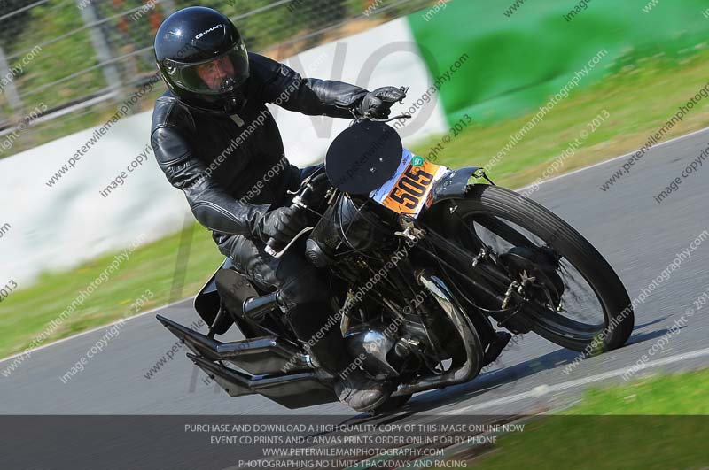 Vintage motorcycle club;eventdigitalimages;mallory park;mallory park trackday photographs;no limits trackdays;peter wileman photography;trackday digital images;trackday photos;vmcc festival 1000 bikes photographs