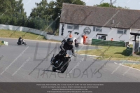 Vintage-motorcycle-club;eventdigitalimages;mallory-park;mallory-park-trackday-photographs;no-limits-trackdays;peter-wileman-photography;trackday-digital-images;trackday-photos;vmcc-festival-1000-bikes-photographs