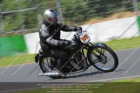 Vintage-motorcycle-club;eventdigitalimages;mallory-park;mallory-park-trackday-photographs;no-limits-trackdays;peter-wileman-photography;trackday-digital-images;trackday-photos;vmcc-festival-1000-bikes-photographs