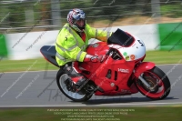 Vintage-motorcycle-club;eventdigitalimages;mallory-park;mallory-park-trackday-photographs;no-limits-trackdays;peter-wileman-photography;trackday-digital-images;trackday-photos;vmcc-festival-1000-bikes-photographs