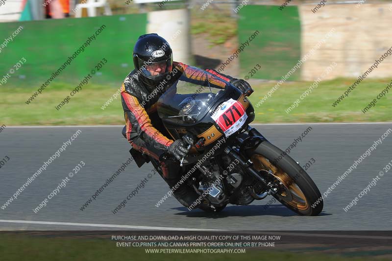 Vintage motorcycle club;eventdigitalimages;mallory park;mallory park trackday photographs;no limits trackdays;peter wileman photography;trackday digital images;trackday photos;vmcc festival 1000 bikes photographs