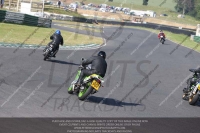 Vintage-motorcycle-club;eventdigitalimages;mallory-park;mallory-park-trackday-photographs;no-limits-trackdays;peter-wileman-photography;trackday-digital-images;trackday-photos;vmcc-festival-1000-bikes-photographs