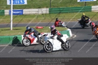 Vintage-motorcycle-club;eventdigitalimages;mallory-park;mallory-park-trackday-photographs;no-limits-trackdays;peter-wileman-photography;trackday-digital-images;trackday-photos;vmcc-festival-1000-bikes-photographs